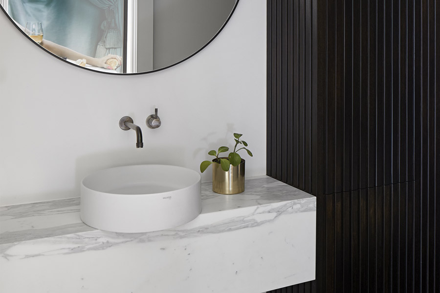 Lauren Tarrant Design CDK Stone Lorde White Calacatta Bianco Carrara Marble